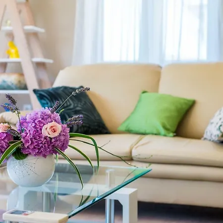 Апартаменты Three Olives